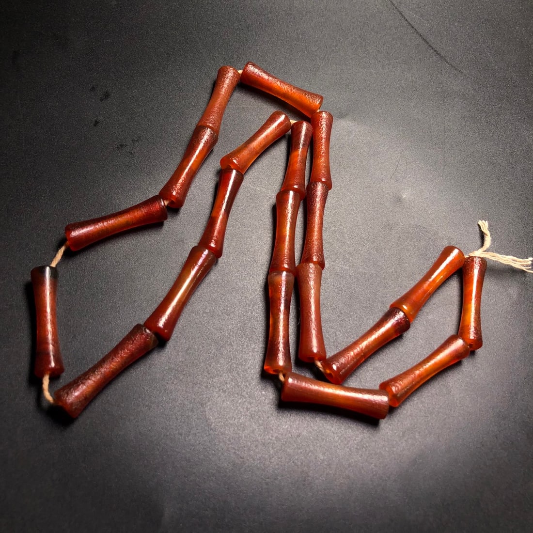 A Precious Agate Necklace - 2