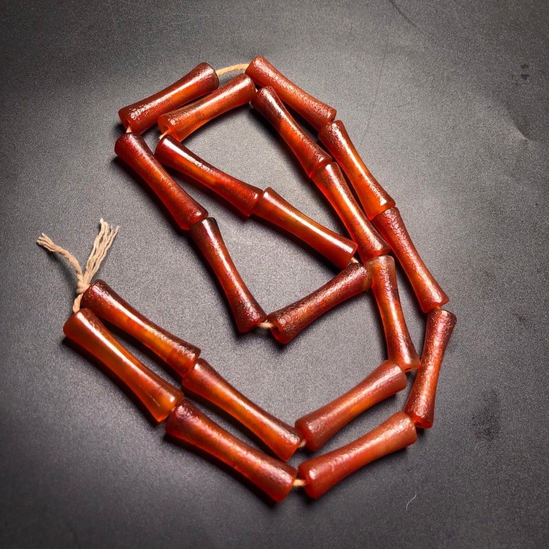 A Precious Agate Necklace - 5