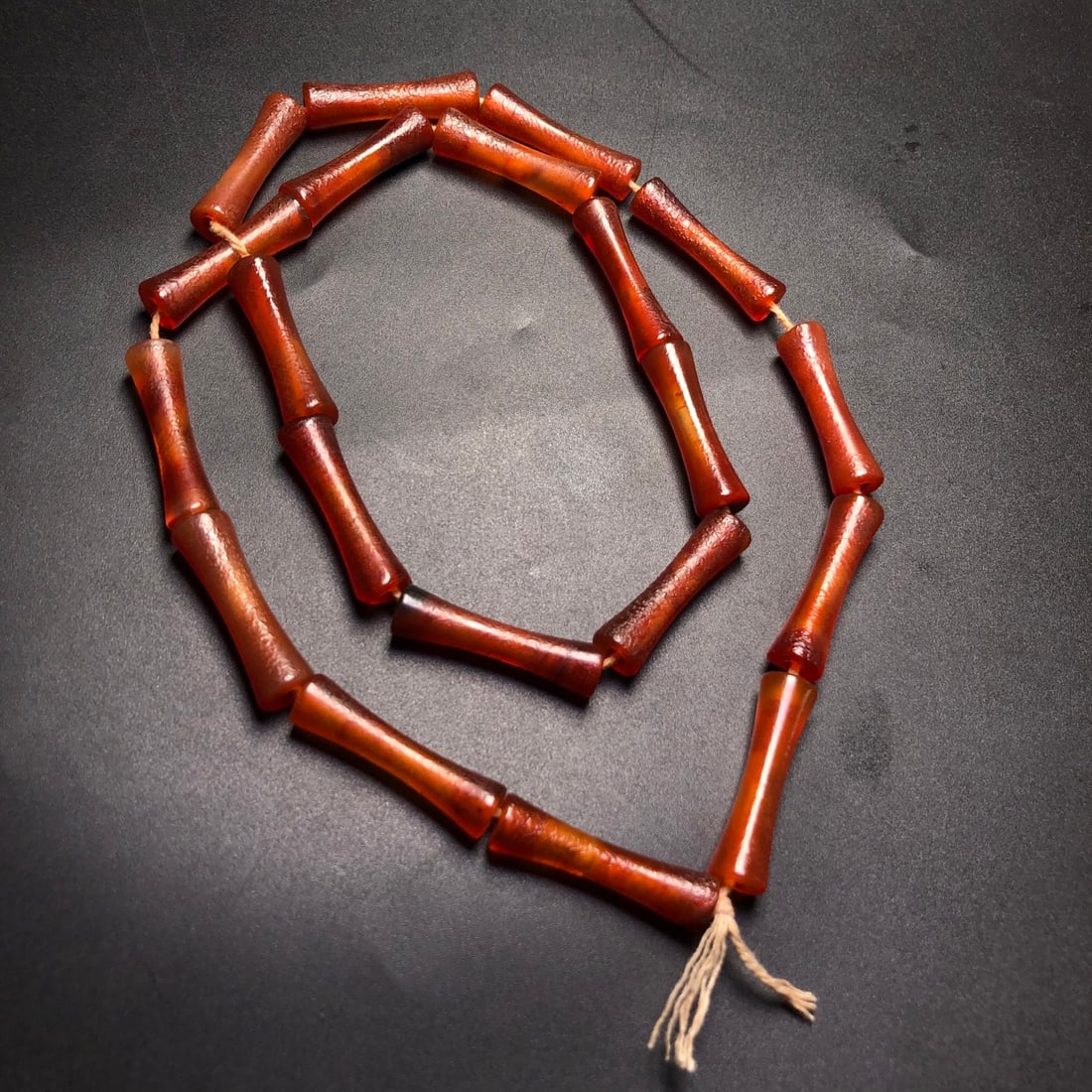 A Precious Agate Necklace - 7