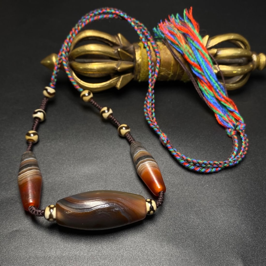 A Precious Agate Necklace - 6