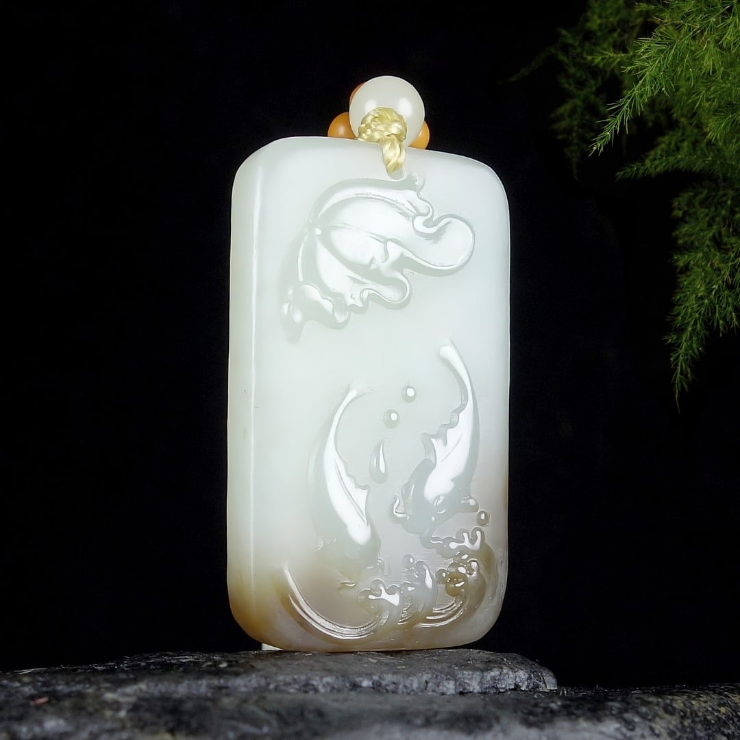 An Exquisite White Jade Fish Pattern Pendant - 4