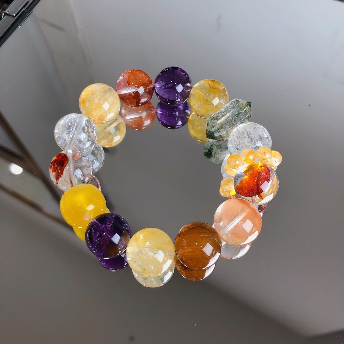 An Exquisite Crystal Bracelets - 8