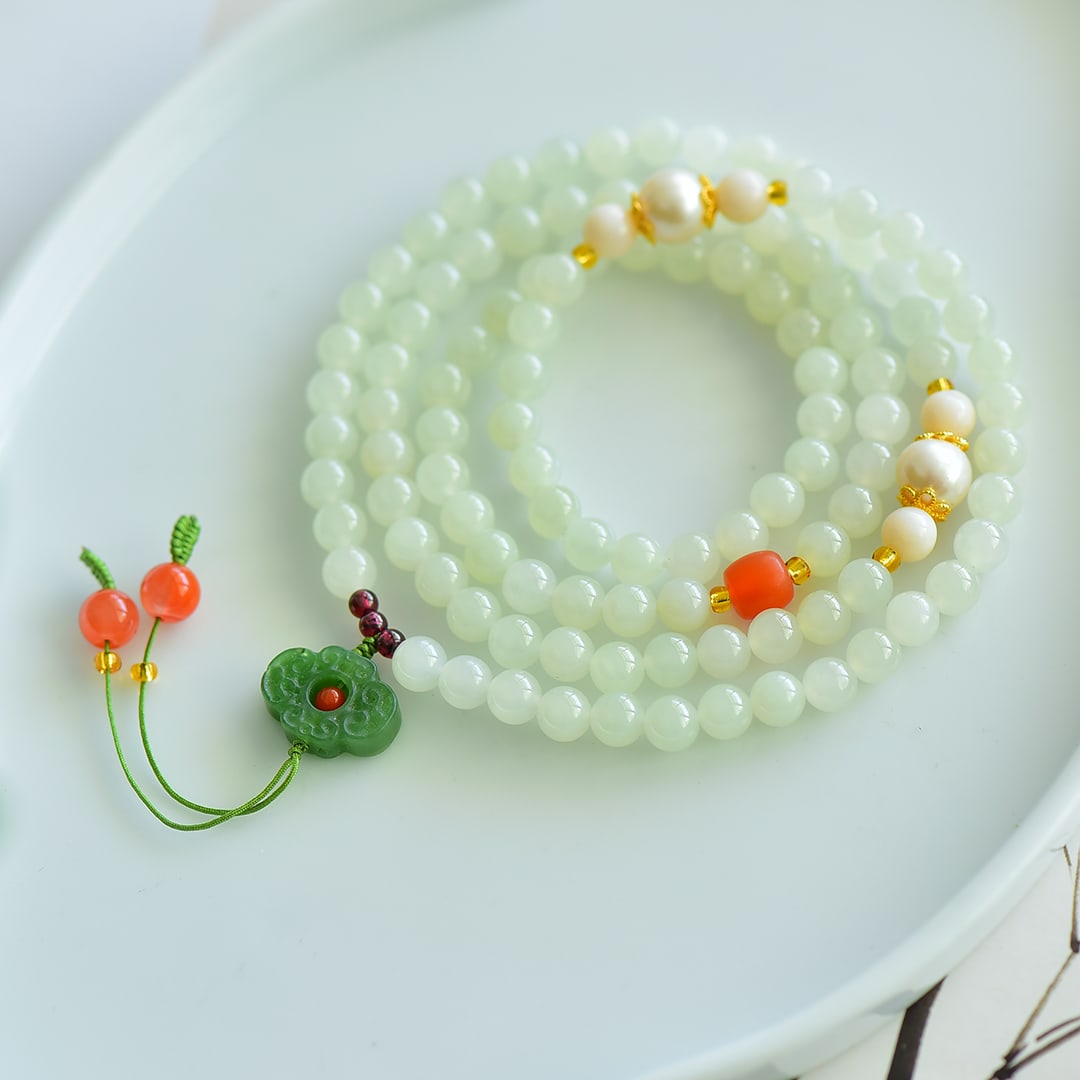 An Exquisite White Jade Bracelets - 2