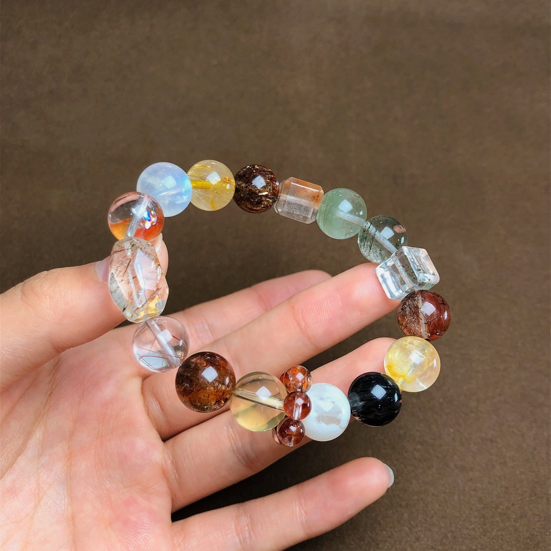 An Exquisite Crystal Bracelets - 4