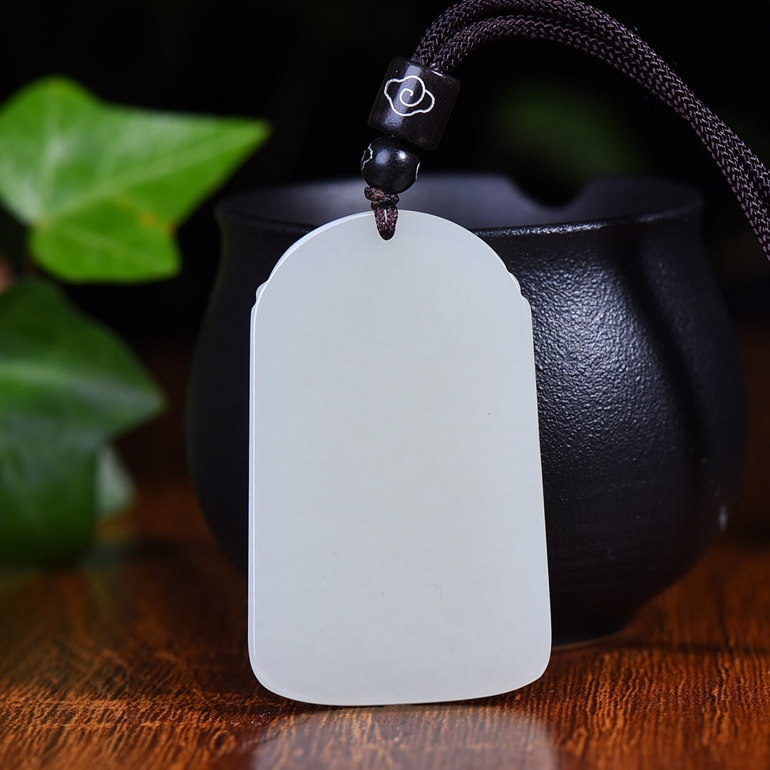 An Exquisite White Jade Dragon Pattern Pendant - 5
