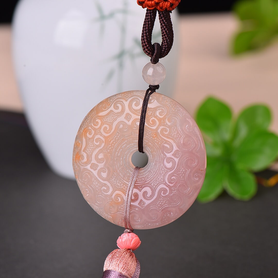 An Exquisite Red Jade Auspicious Cloud Pattern Pendant - 3