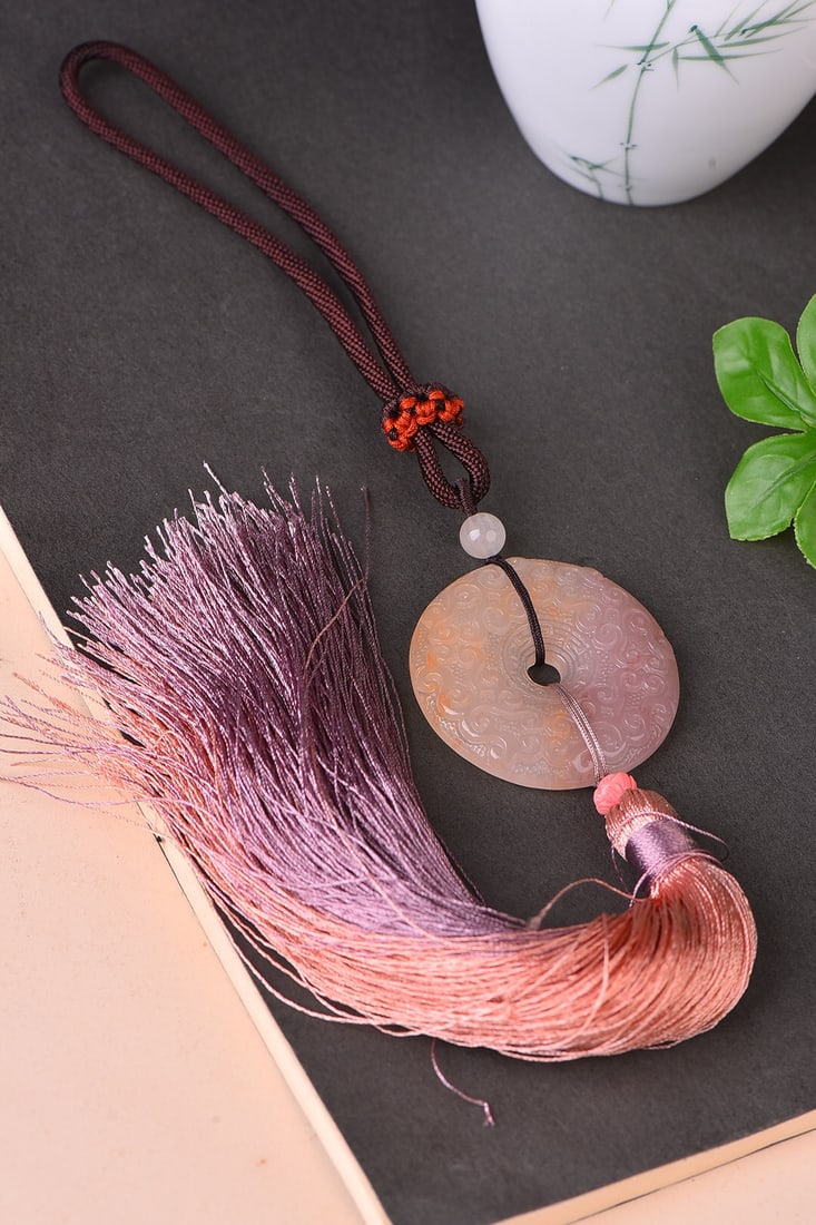 An Exquisite Red Jade Auspicious Cloud Pattern Pendant - 5