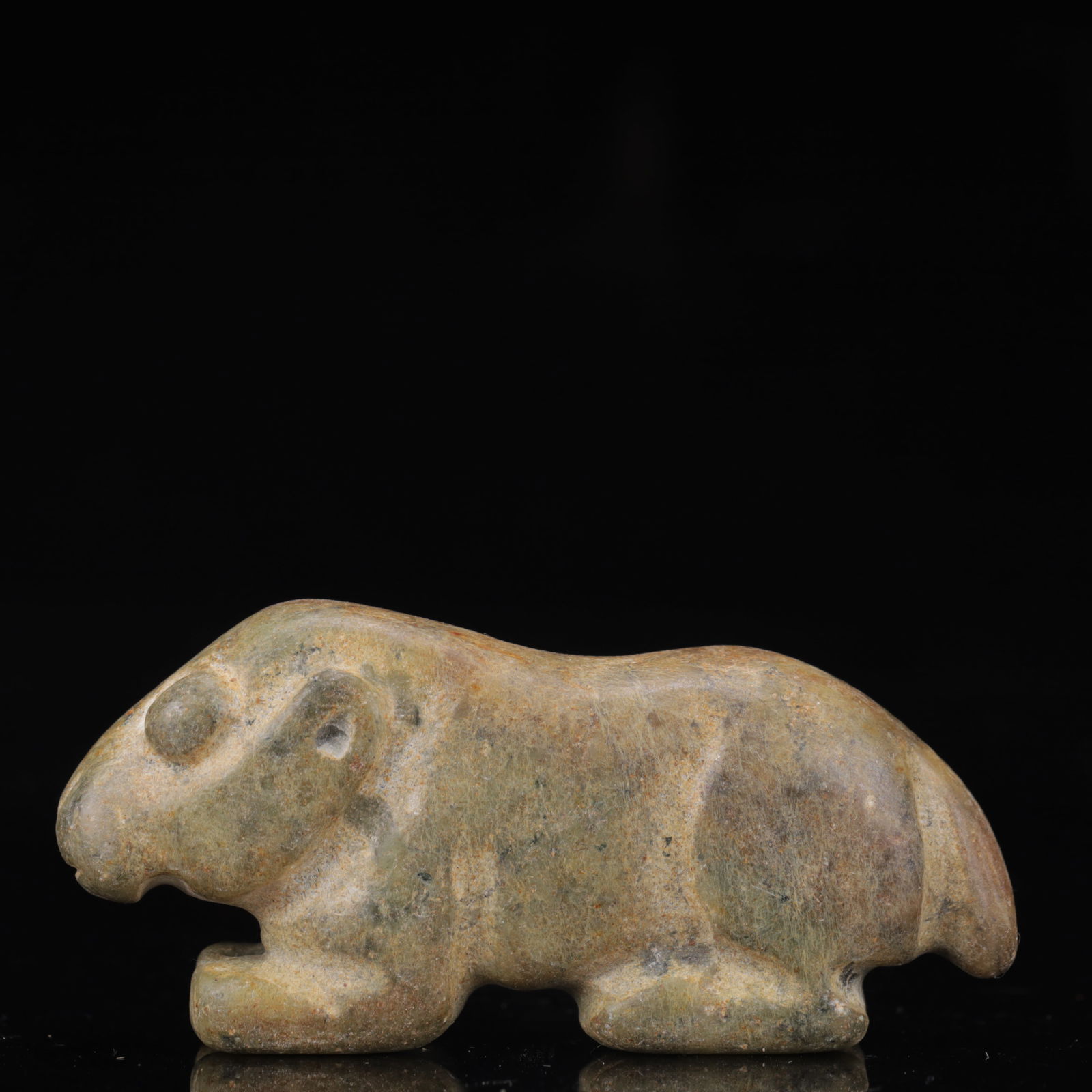 An Archaic Hongshan Culture Greenish Jade Beast Ornament: An Archaic Hongshan Culture Greenish Jade Beast Ornament,Ancient Time,China,Size:3.1inx0.8inx1.8in,Weight:108g 红山文化青白玉兽摆件,新