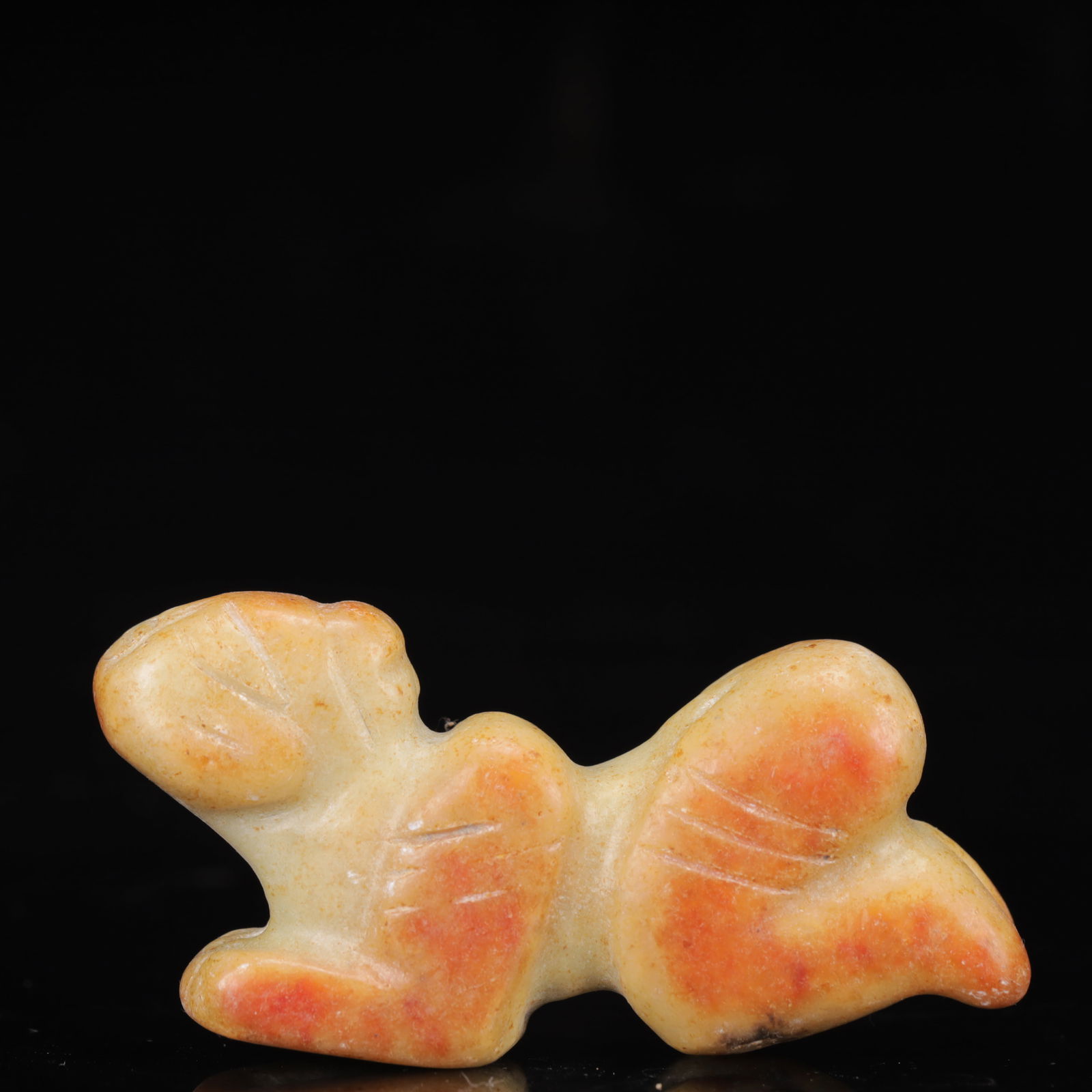 An Archaic Hongshan Culture Yellow Jade Figure Ornament: An Archaic Hongshan Culture Yellow Jade Figure Ornament,Ancient Time,China,Size:3.1inx0.8inx1.6in,Weight:103g 红山文化黄玉人物摆件,新&