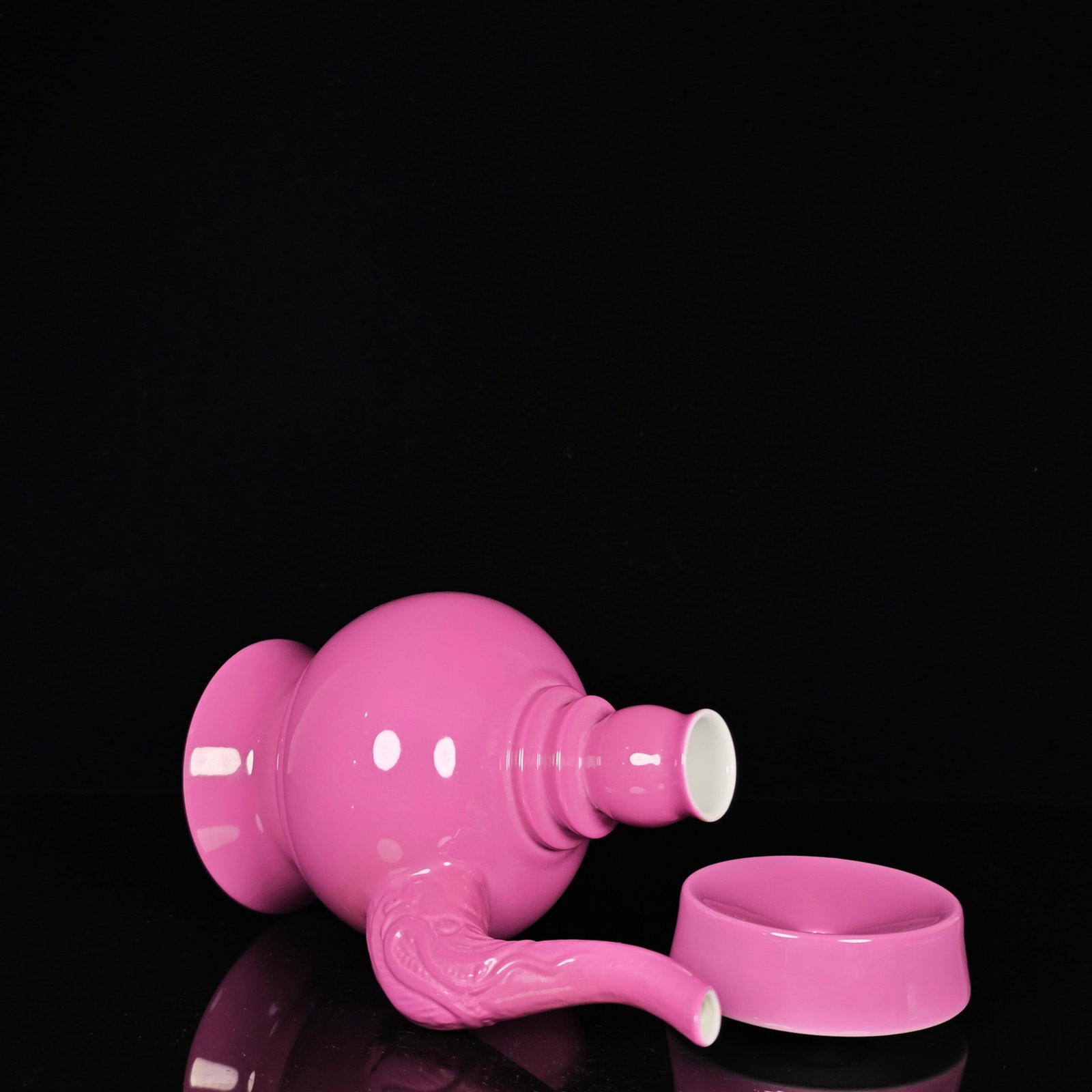 An Exquisite Ruby Red-Glazed Pot - 6