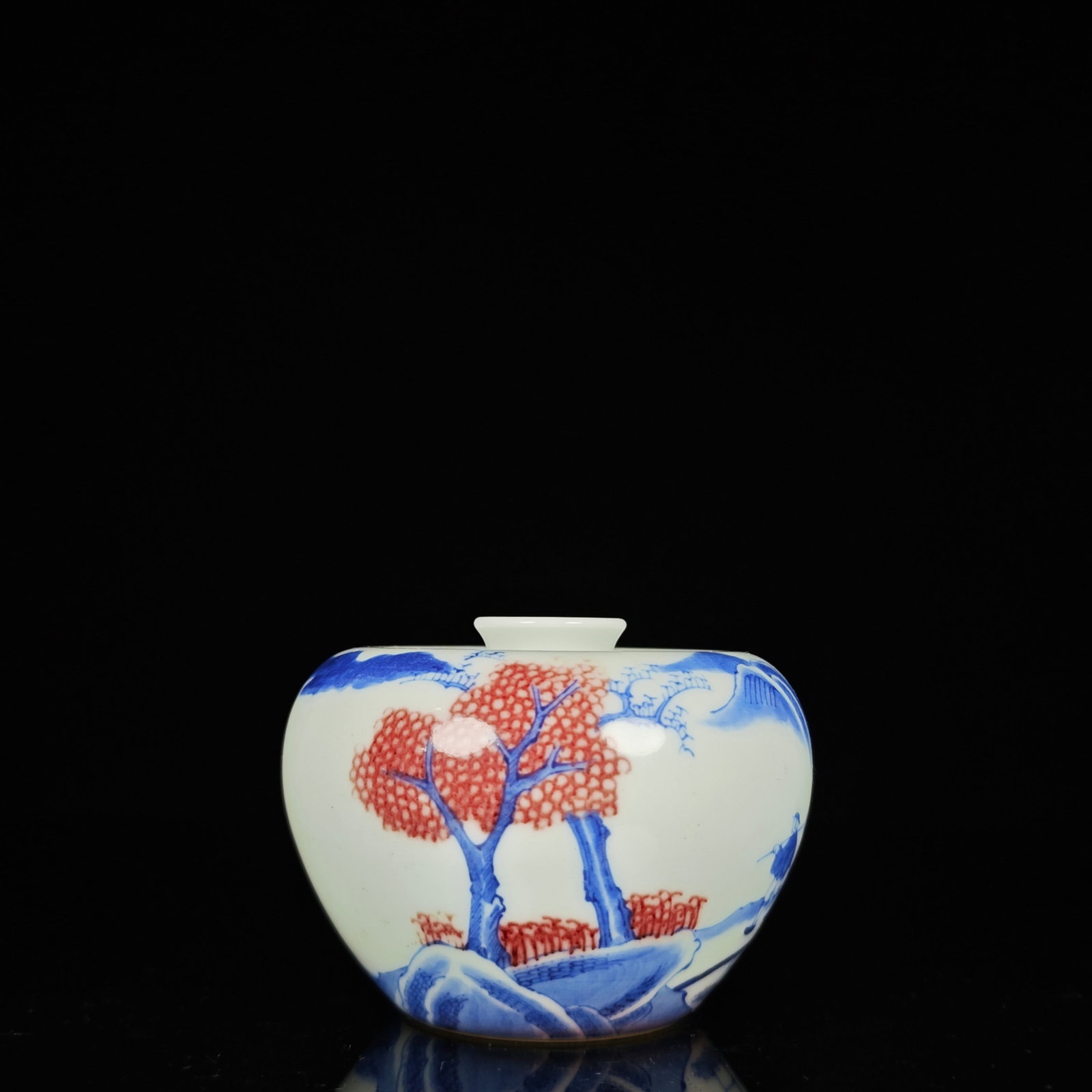 An Exquisite Blue and White Underglaze-Red Landscape and Figure Pattern Apple-Shaped Vase: An Exquisite Blue and White Underglaze-Red Landscape and Figure Pattern Apple-Shaped Vase,Qing Dynasty, China,Kangxi Six-character Mark,Size:2.8inx3.7in 青花釉里红山