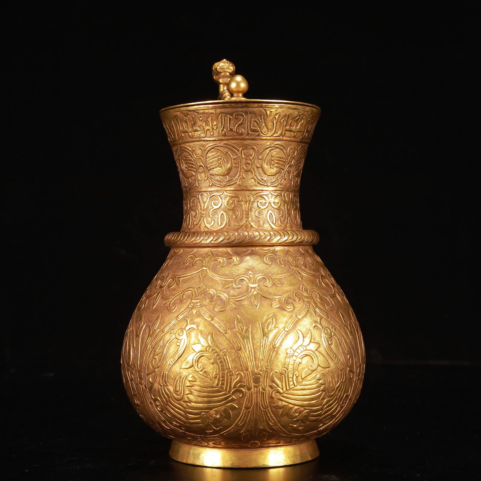 An Exquisite Gilt Bronze Auspicious Beast Pattern Ewer - 10