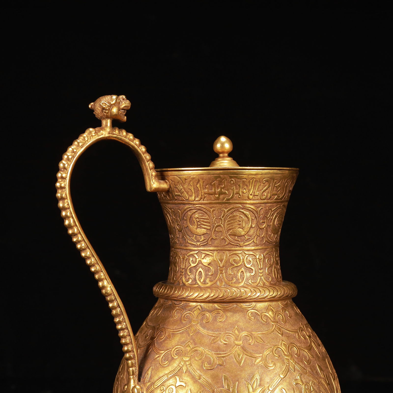 An Exquisite Gilt Bronze Auspicious Beast Pattern Ewer - 7