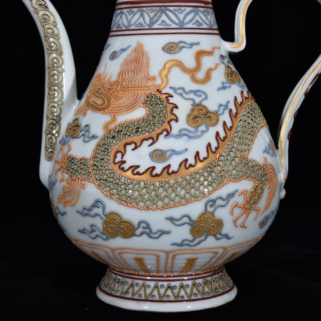 An Exquisite Paste relief Auspicious Cloud and Dragon Pattern Ewer - 6