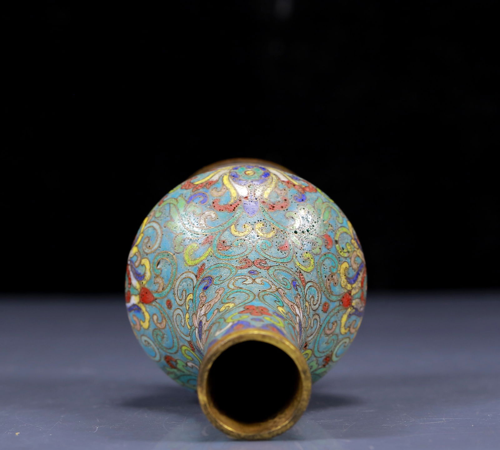 An Exquisite Cloisonne Lotus Pattern Vase - 5