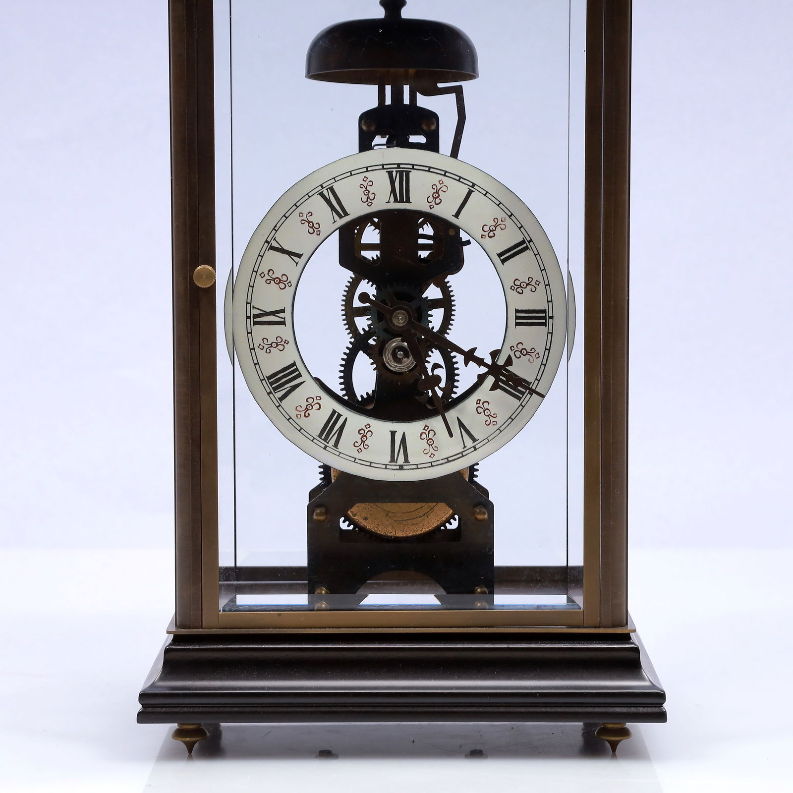 An Exquisite Copper Table Clock Ornament - 3