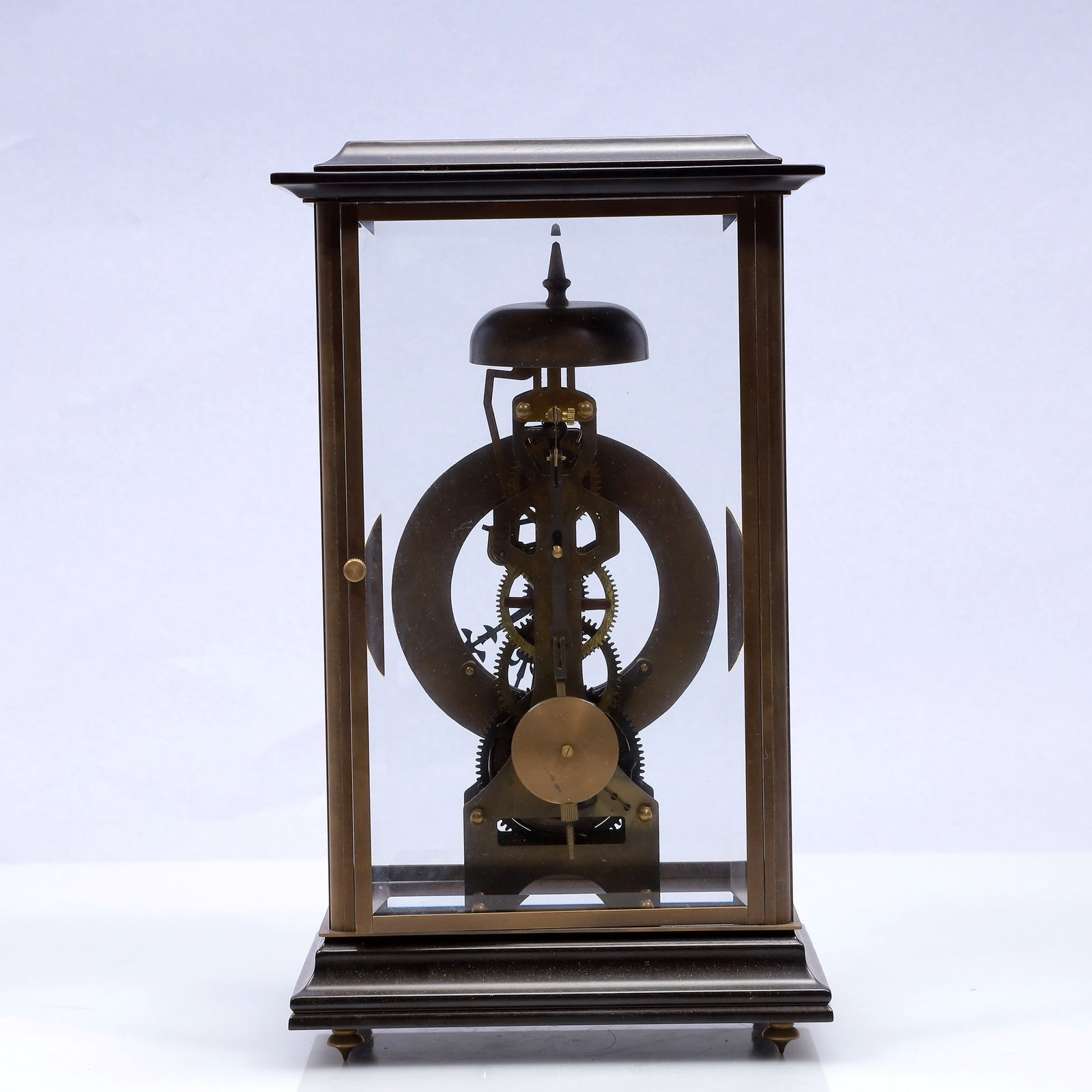 An Exquisite Copper Table Clock Ornament - 6