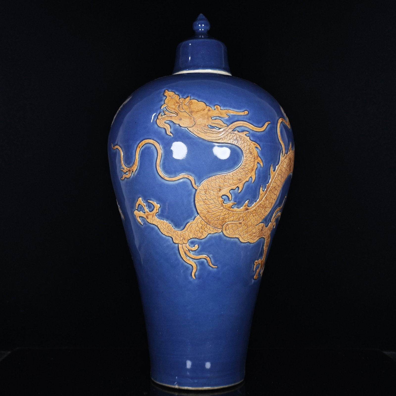 A Huge Ji Blue Glazed Auspicious Cloud and Dragon Pattern Bottle (1 of 9)