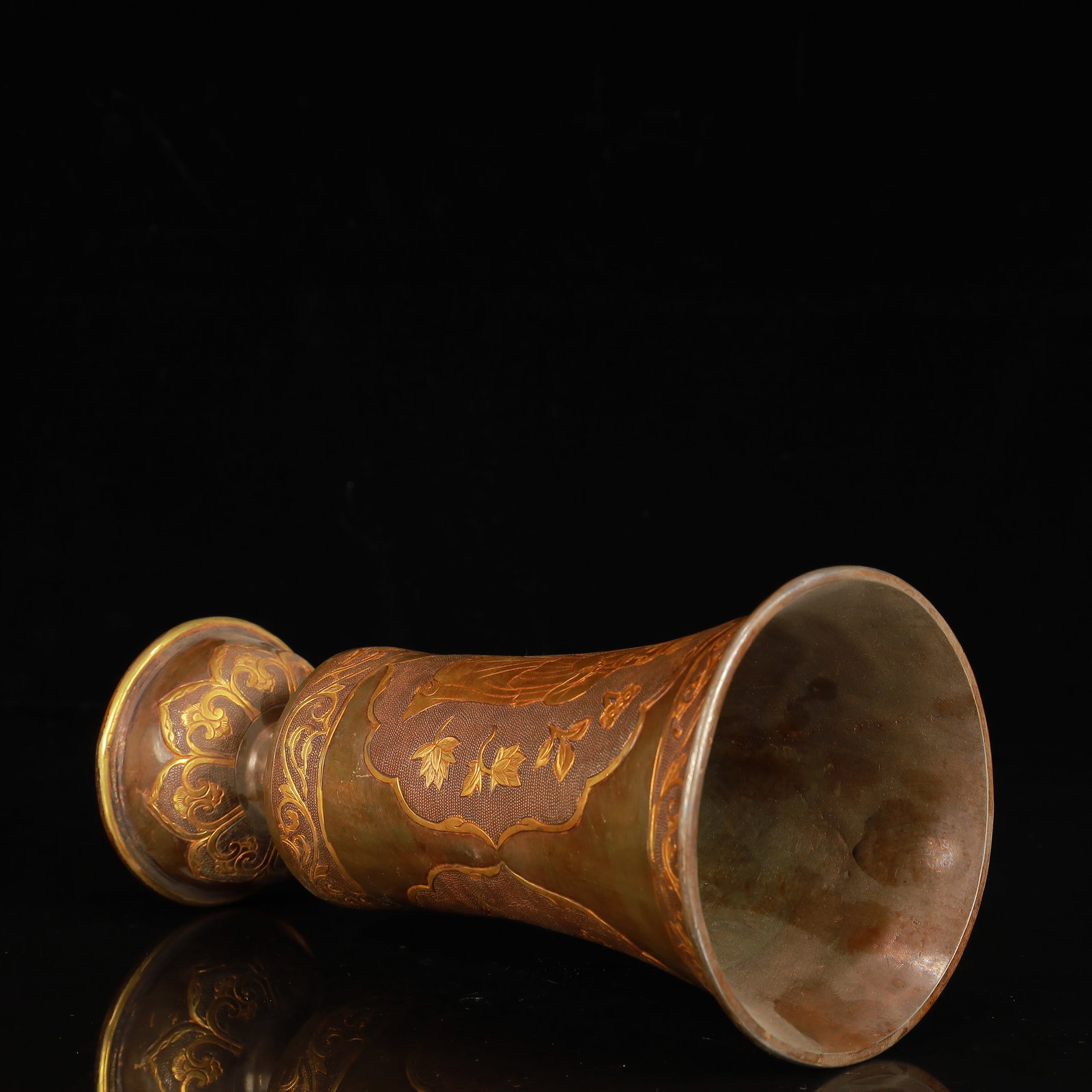 An Exquisite Gilt Silver Figure Pattern Cup - 9