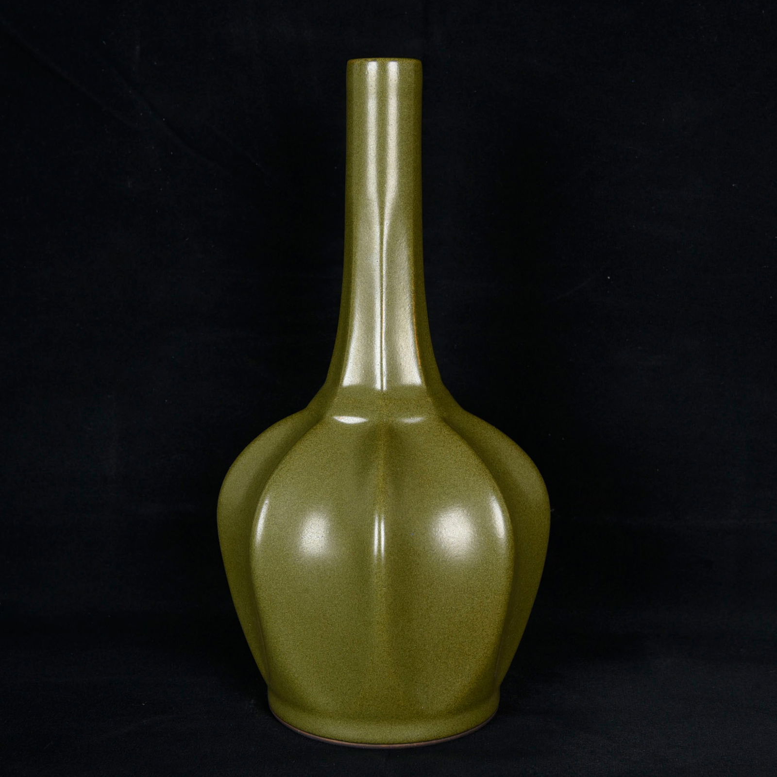 An Exquisite Teadust Glazed Vase - 6