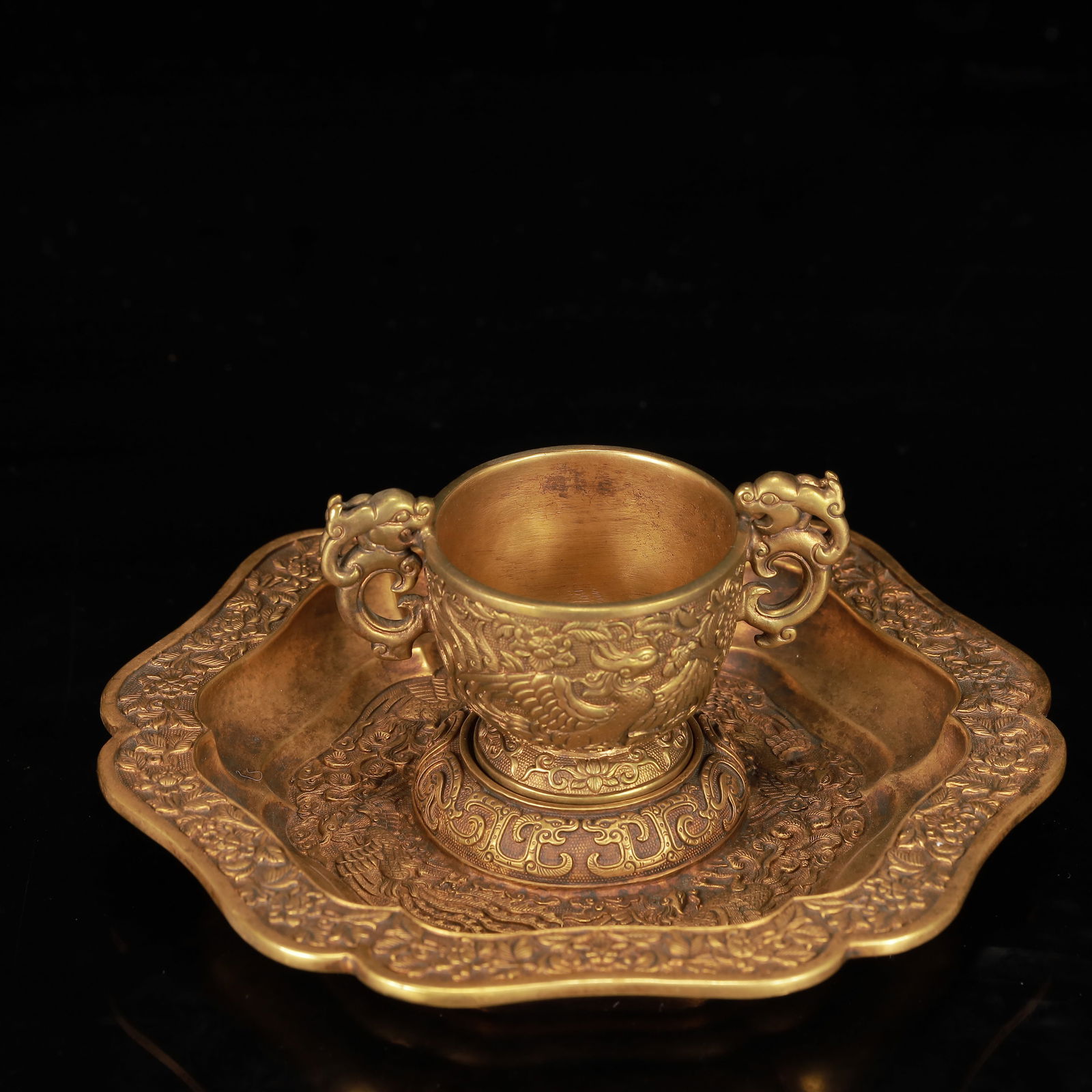 An Exquisite Gilt Bronze Auspicious Beast Pattern Cup - 4