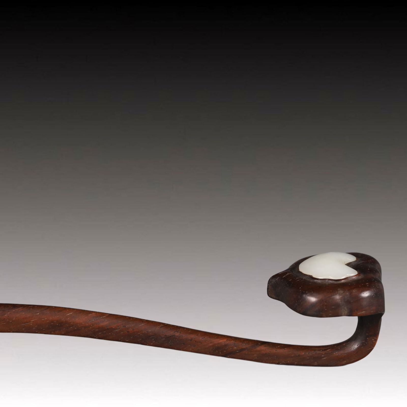 A Precious White Jade Ruyi - 3