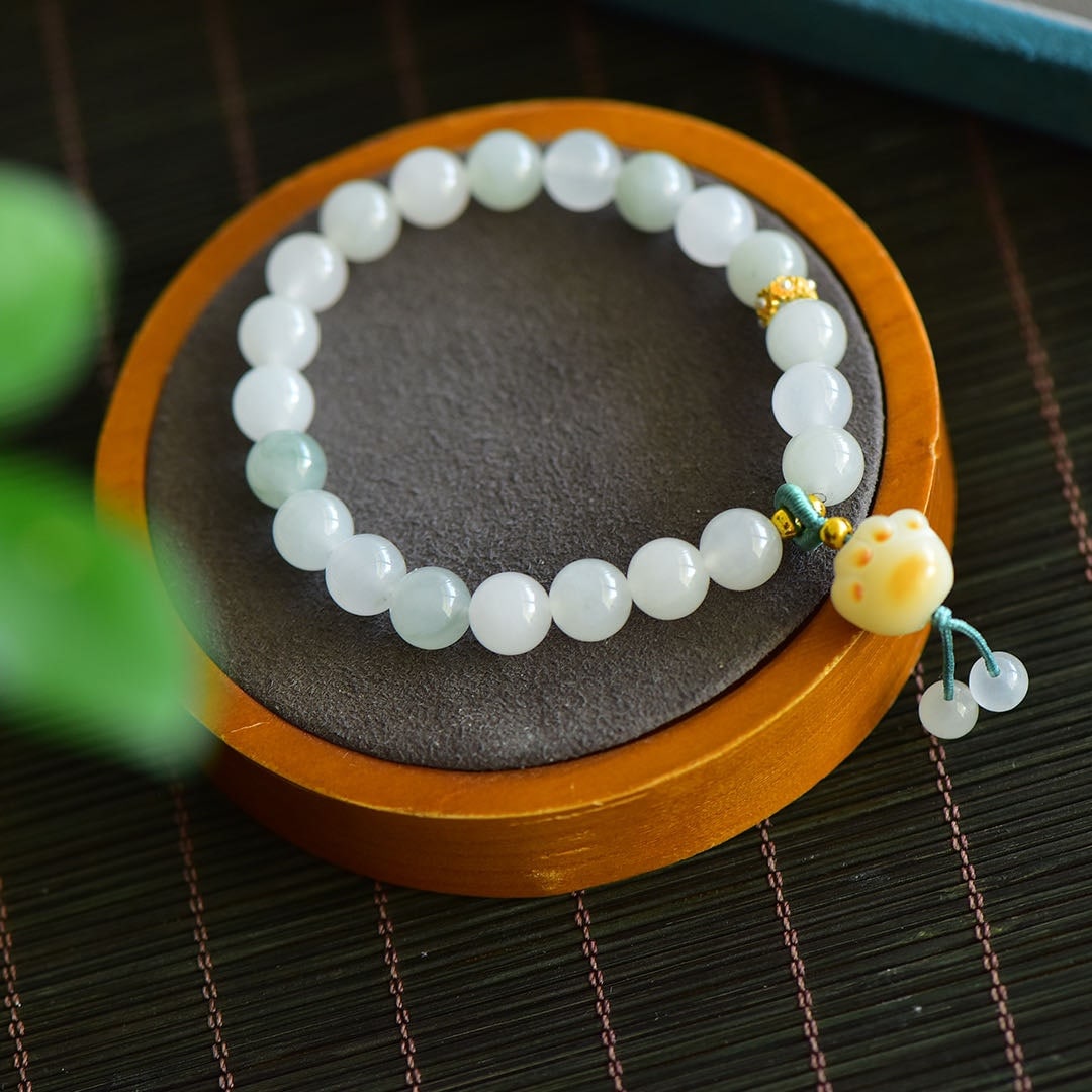 An Exquisite White Jade Bracelets - 2