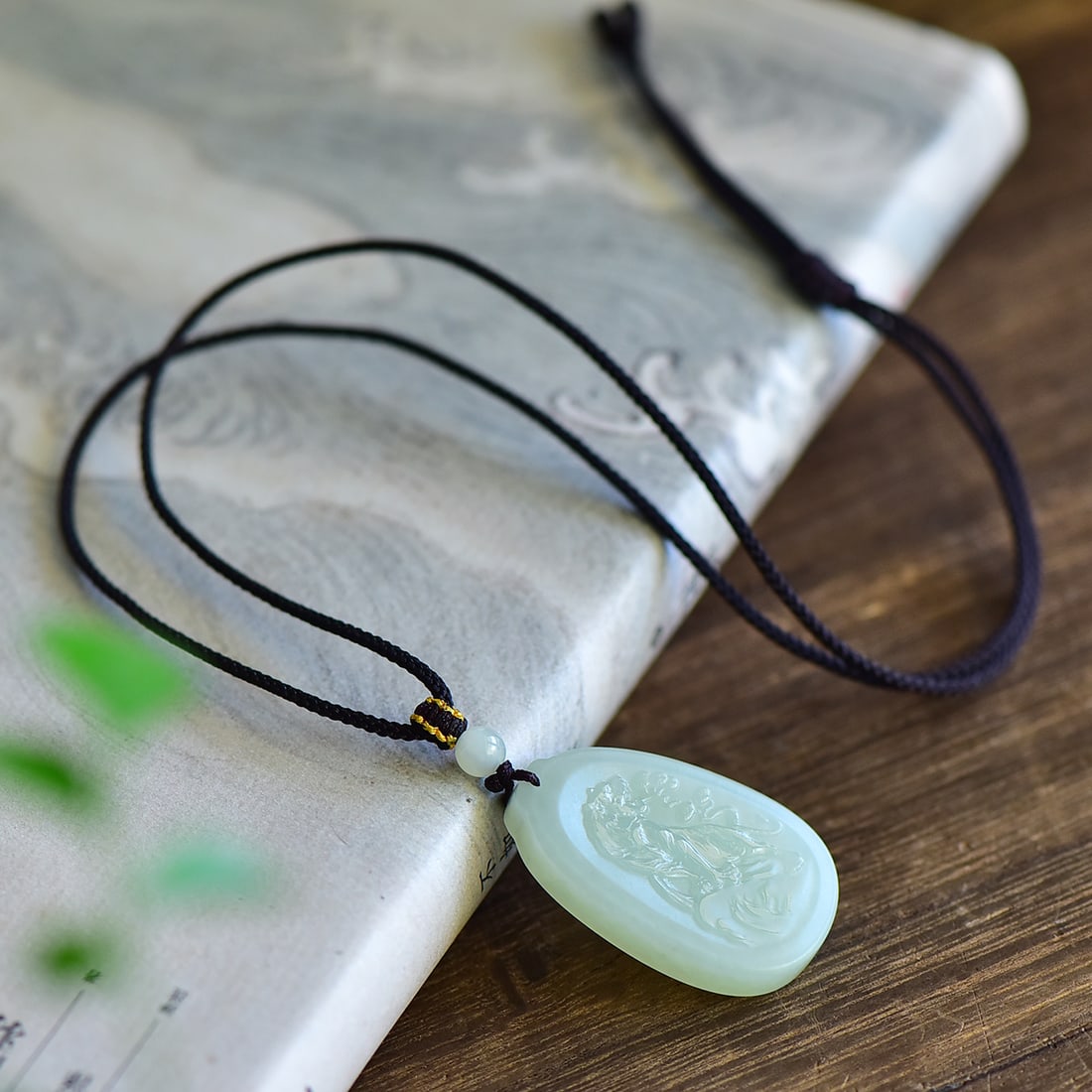 An Exquisite White Jade Tiger Pattern Pendant - 4