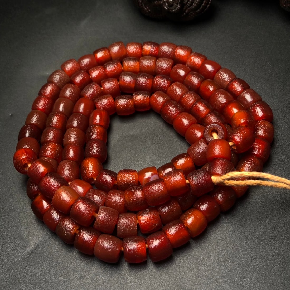An Exquisite Agate Necklace - 4