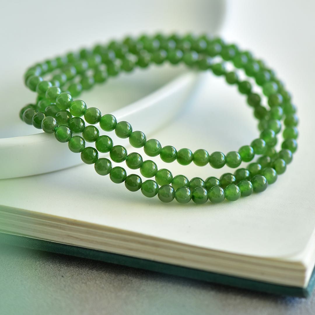 An Exquisite Jasper Bracelets: An Exquisite Jasper Bracelets,Size:5mm 碧玉手串