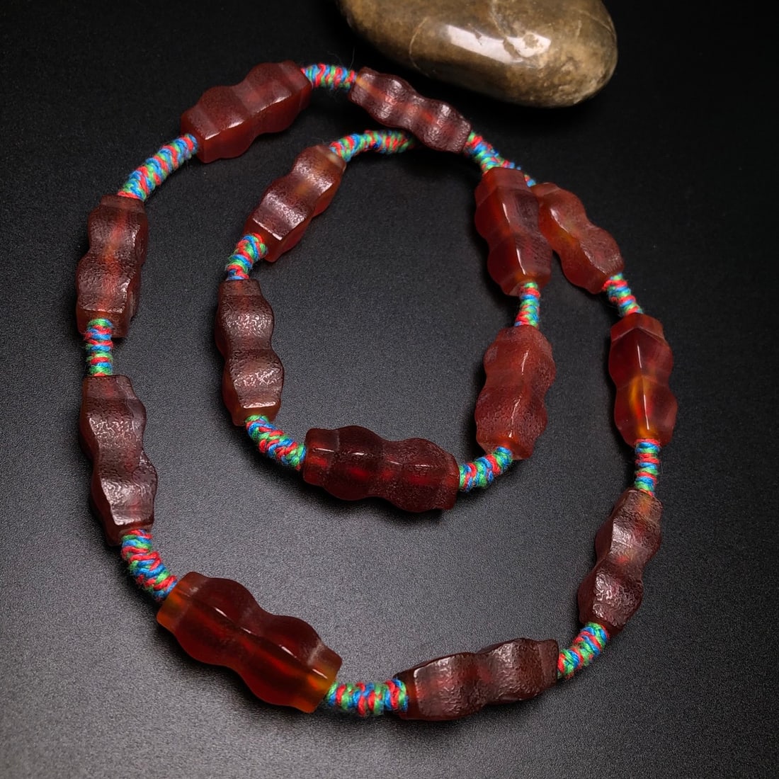 An Exquisite Agate Necklace - 2