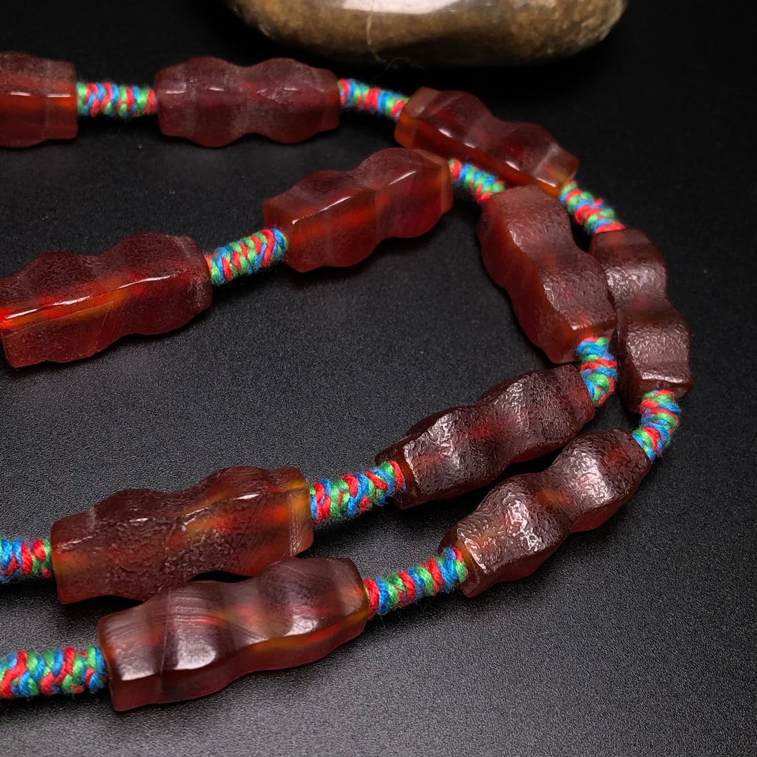 An Exquisite Agate Necklace - 7