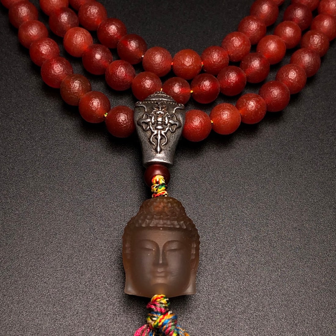 An Exquisite Agate Necklace - 8