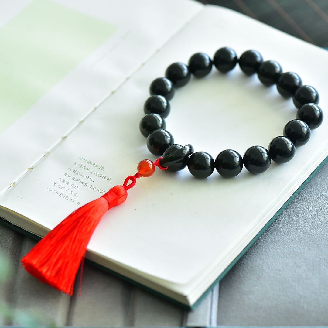 An Exquisite Sapphire Bracelets - 2