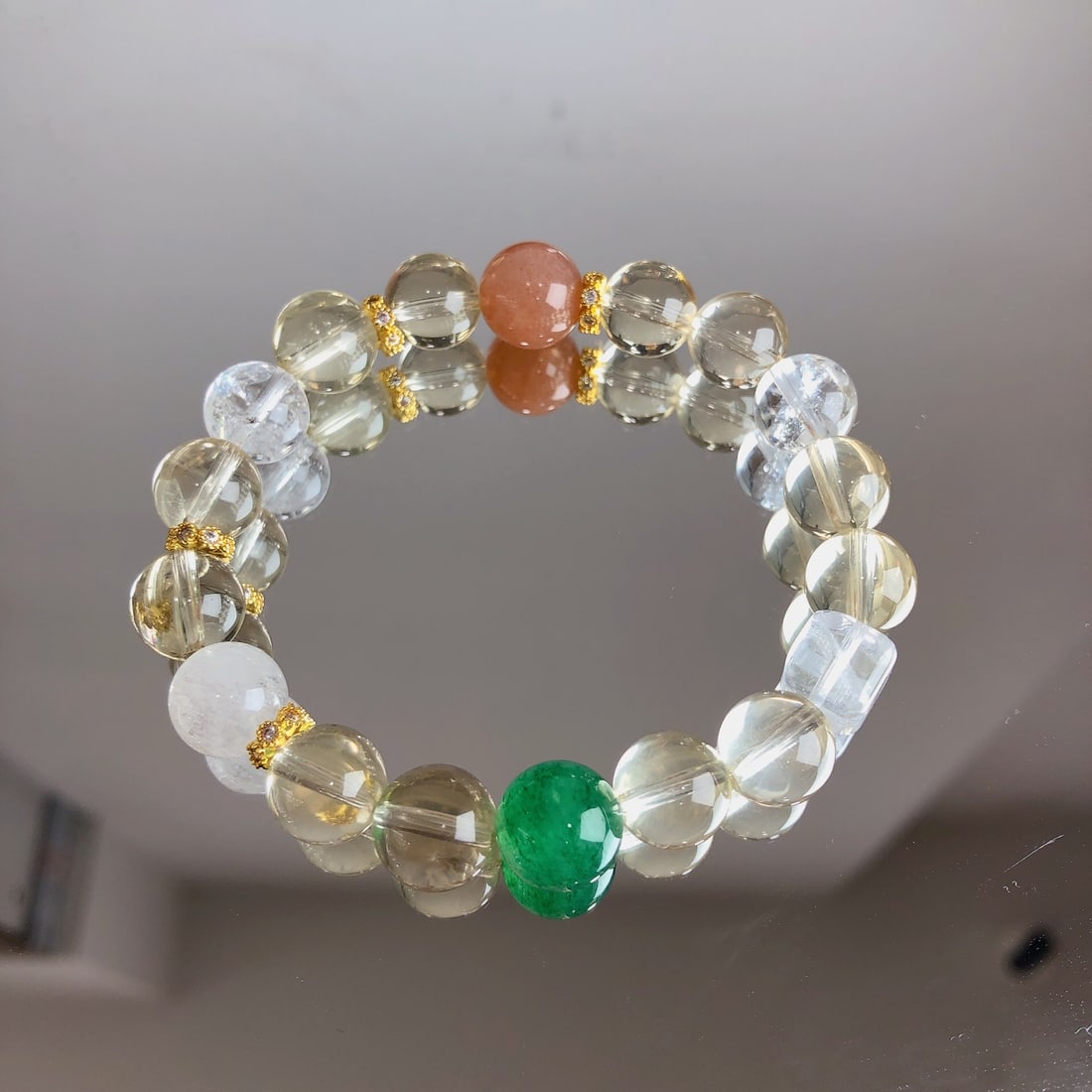 An Exquisite Crystal Bracelets - 9