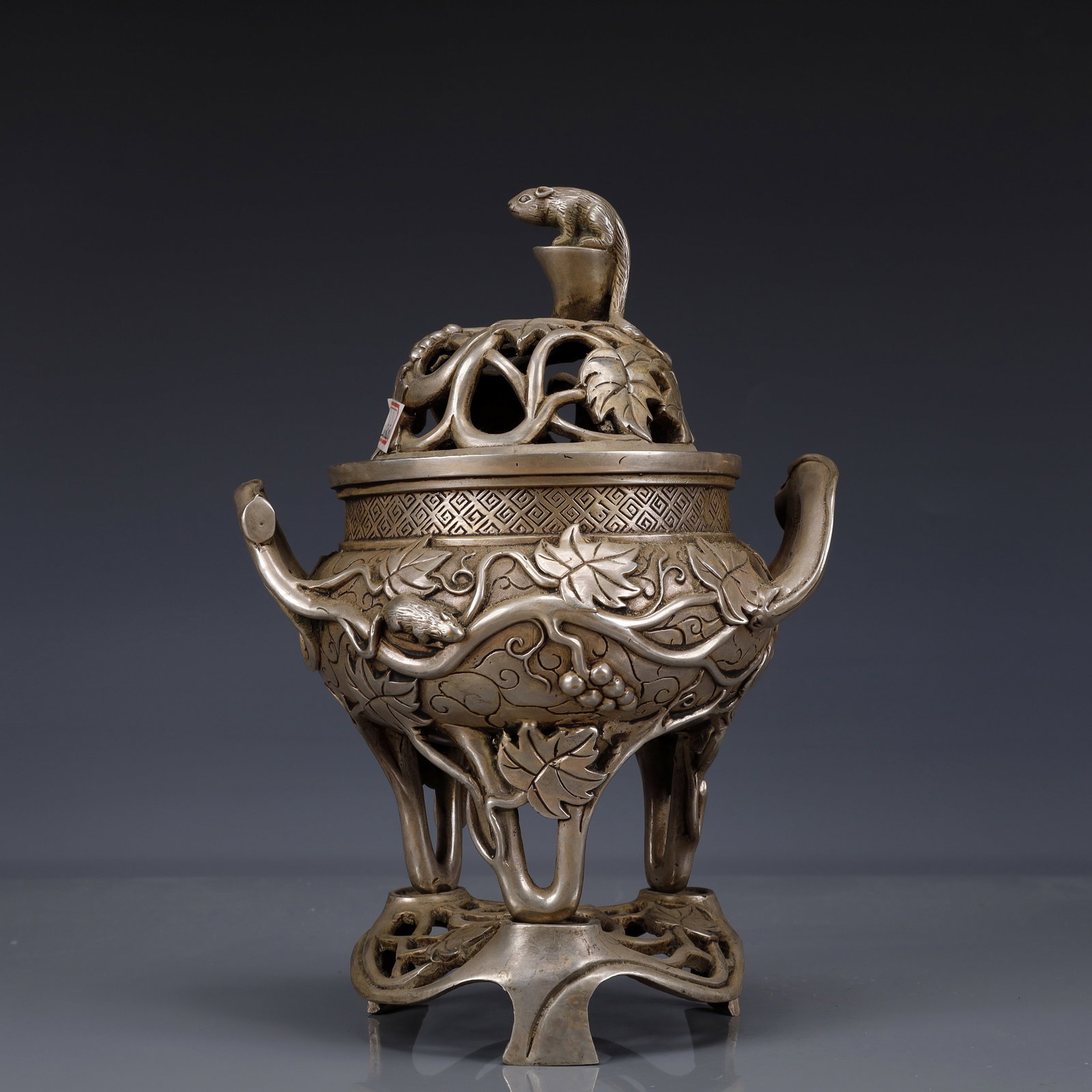 An Exquisite Silver-Plated Bronze Mouse Double-Ears and Tripod Censer: An Exquisite Silver-Plated Bronze Mouse Double-Ears and Tripod Censer,Qing Dynasty, China,Qianlong Four-character Mark,Size:7.1inx5.9inx9.8in,Weight:1650g 