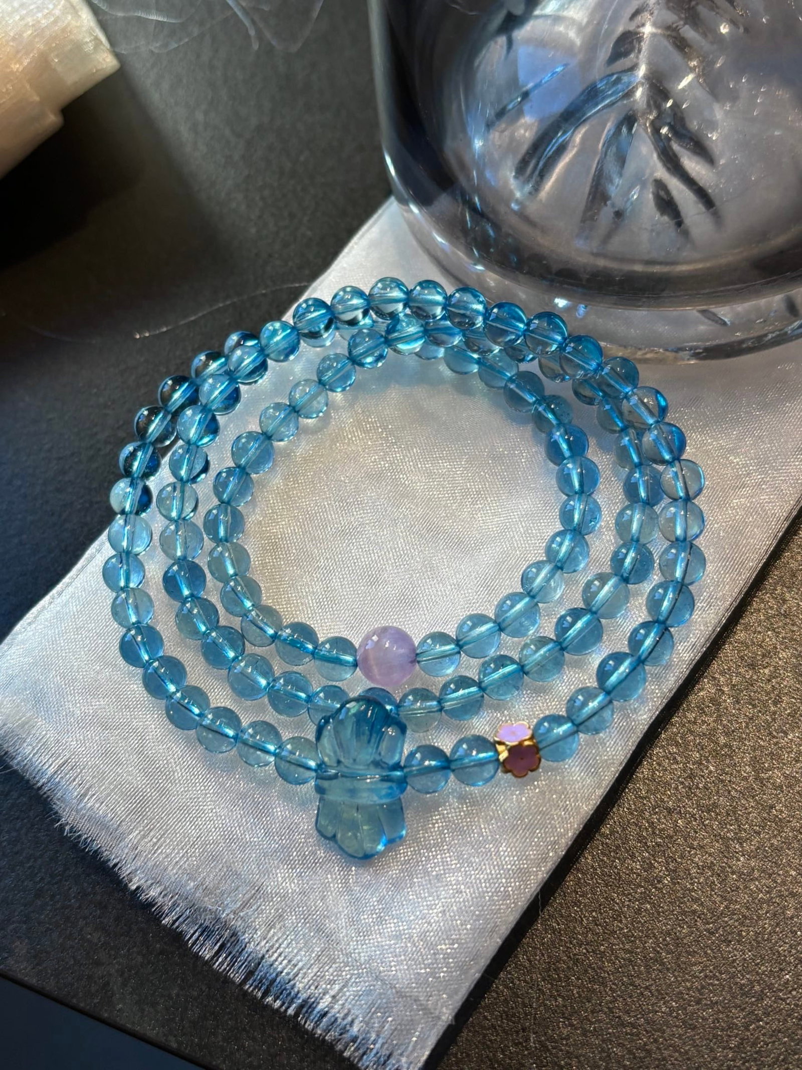 An Exquisite Aquamarine Bracelets: An Exquisite Aquamarine Bracelets,Size:5.7mm,Weight:26.7g 海蓝宝手串