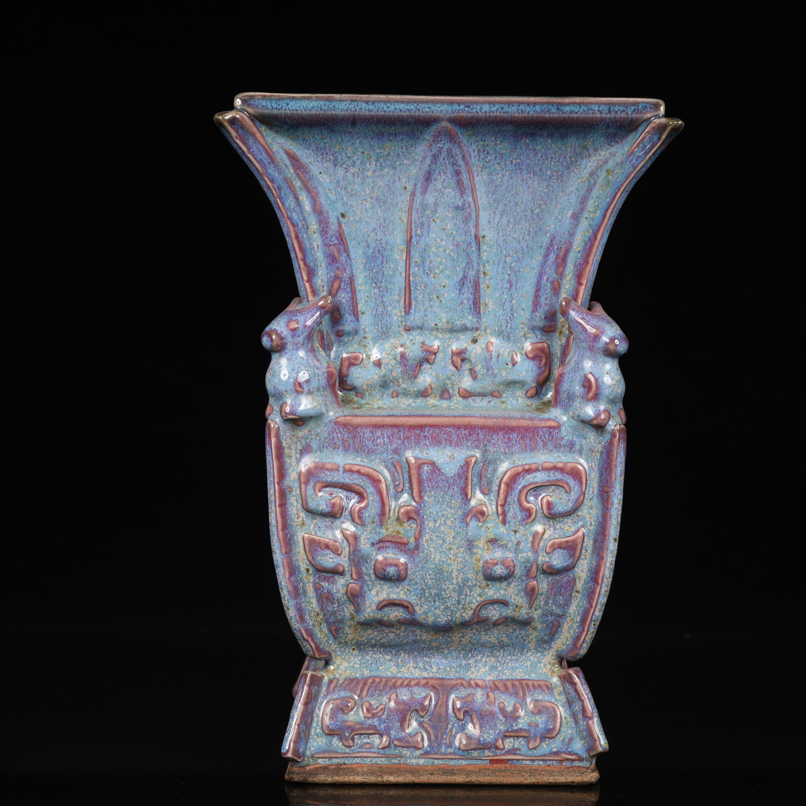 An Exquisite Jun yao Beast-Face Pattern Vase - 11