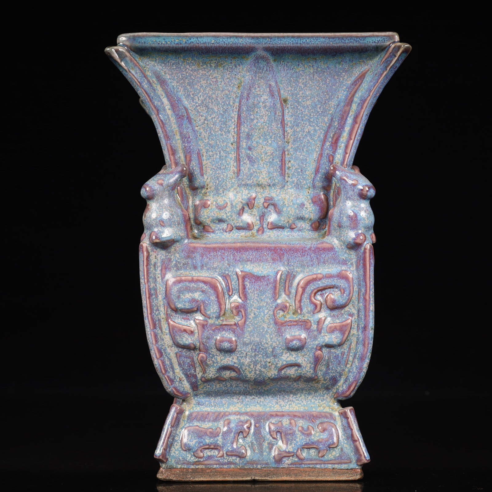 An Exquisite Jun yao Beast-Face Pattern Vase - 7