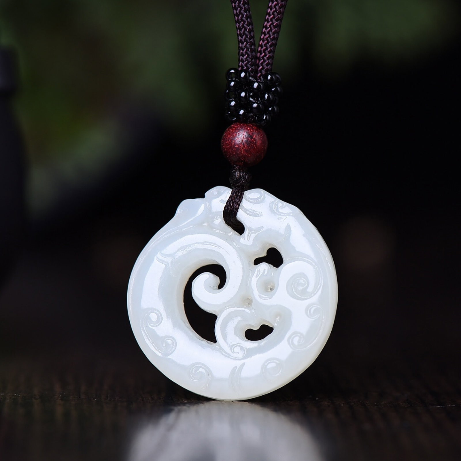 An Exquisite White Jade Dragon Pendant (1 of 5)