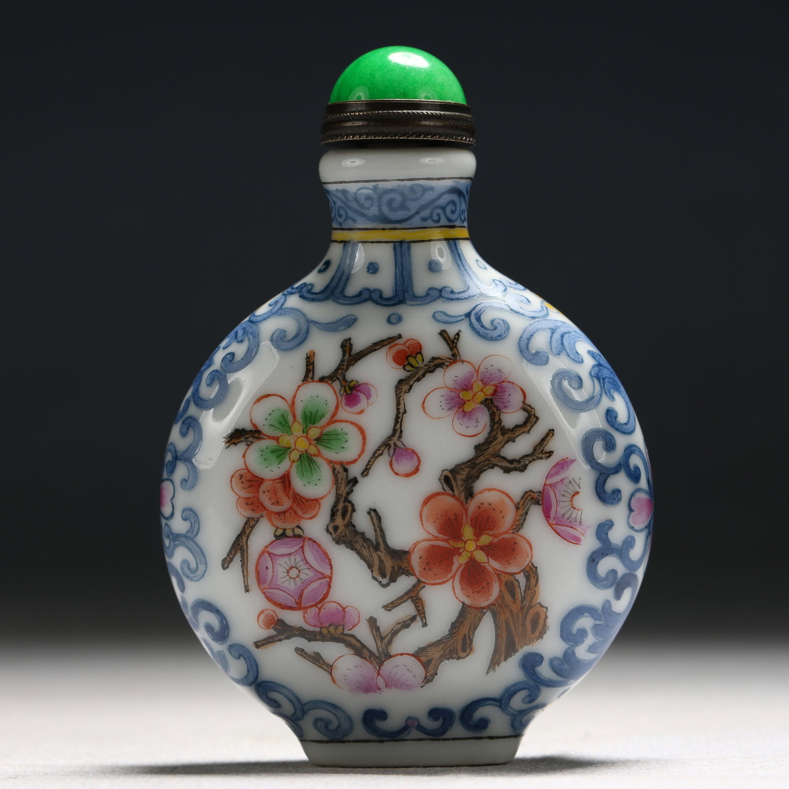 An Exquisite Enamel Flower Pattern Porcelain Snuff Bottle (1 of 5)
