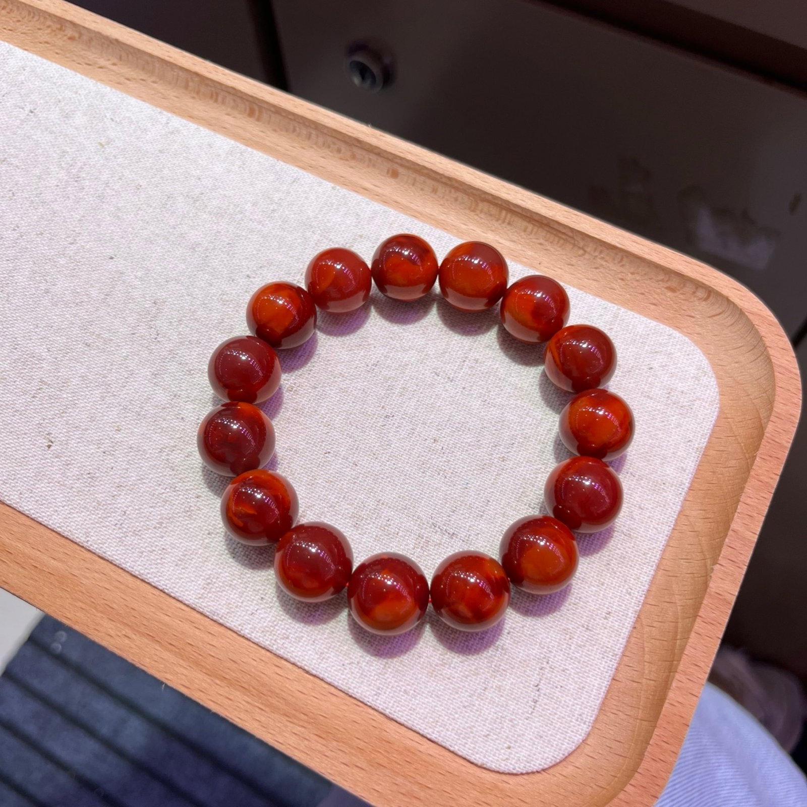 An Exquisite Agate Bracelets - 2