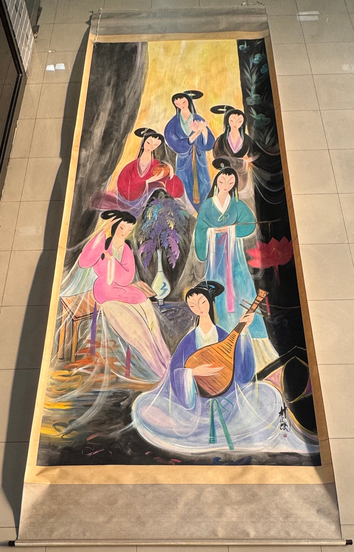 A Chinese Vertical Scroll Ink Painting of Woman on Paper,Lin Fengmian: A Chinese Vertical Scroll Ink Painting of Woman on Paper,Lin Fengmian,Size:78.7inx196.8in 