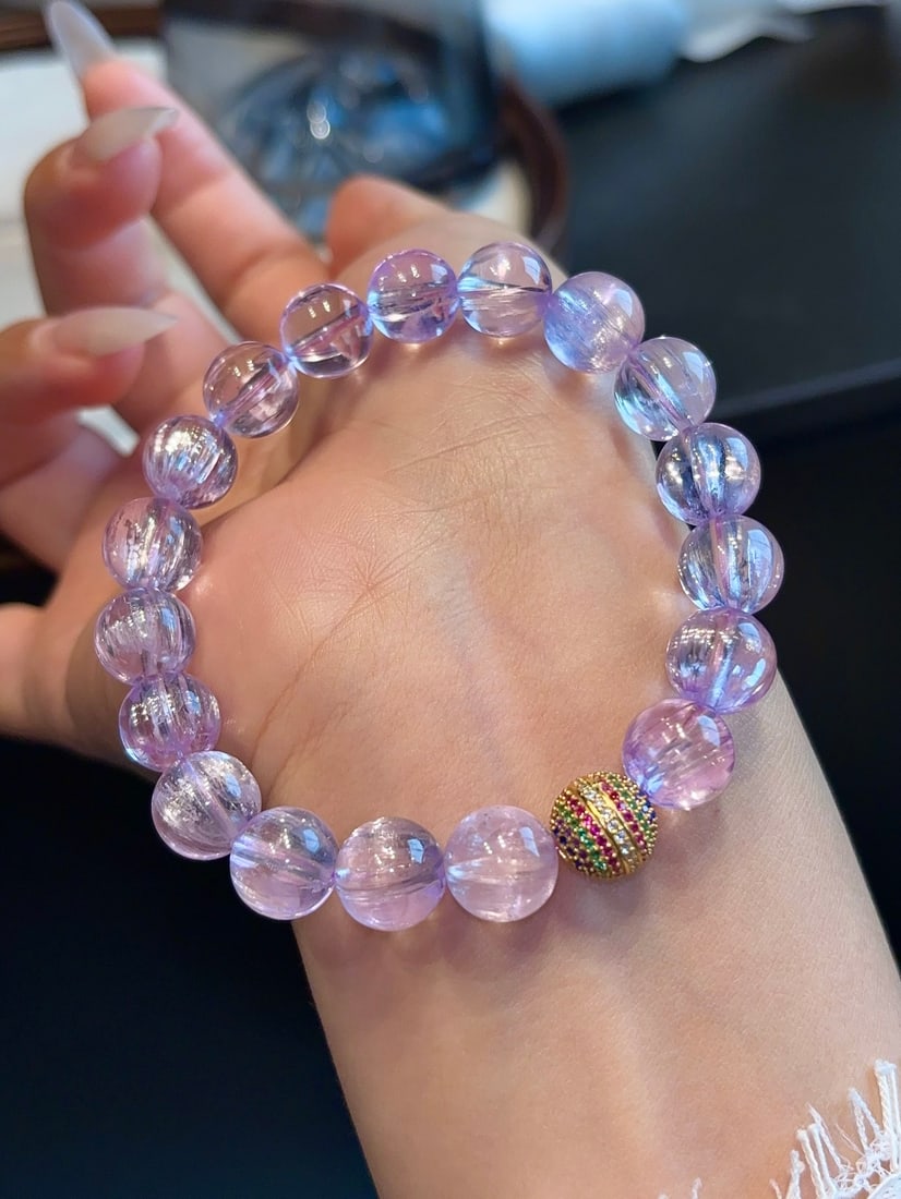 An Exquisite Crystal Bracelets - 4