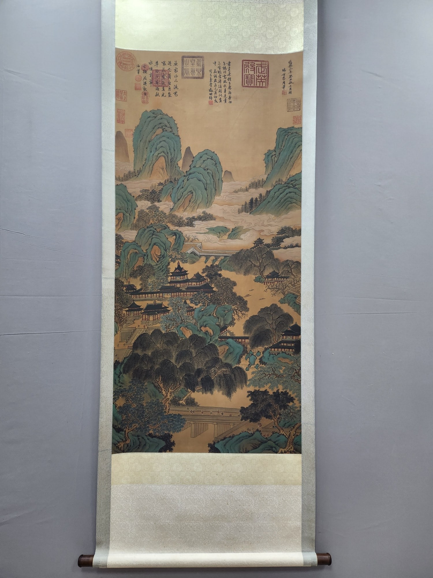 A Chinese Vertical Scroll Ink Painting of Landscape and Figure on Silk,Li Tang: A Chinese Vertical Scroll Ink Painting of Landscape and Figure on Silk,Li Tang,Size:(Without frame)55.1inx26in 