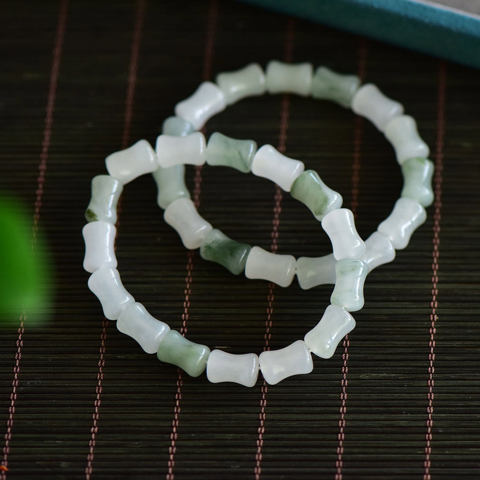 An Exquisite White Jade Bracelets - 4