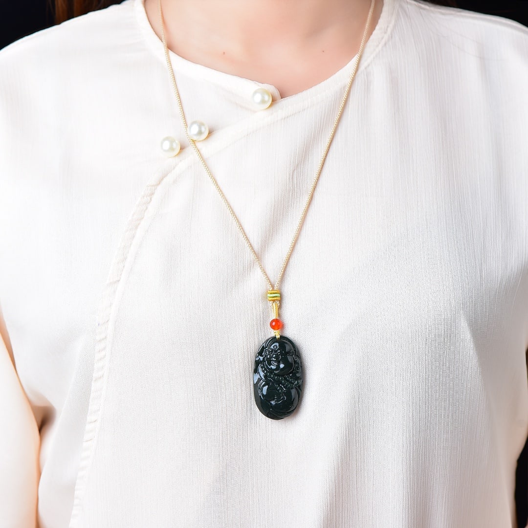 An Exquisite Sapphire Maitreya Buddha Pattern Pendant: An Exquisite Sapphire Maitreya Buddha Pattern Pendant,Size:27mmx46mm 寓意:吉祥 招财 笑口常开 