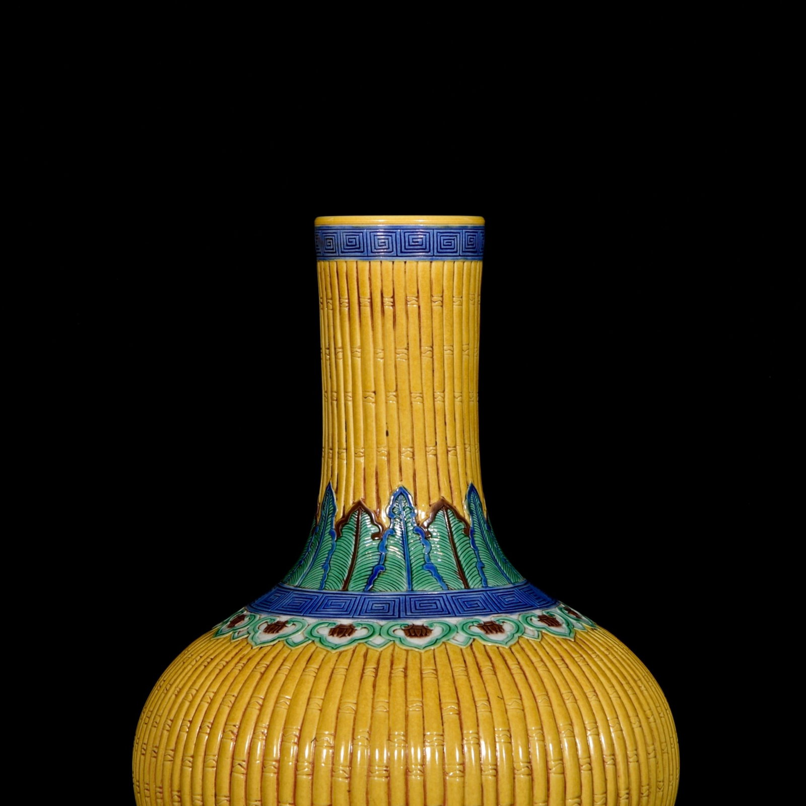 A Rare Biscuit Bamboo Pattern Vase - 2