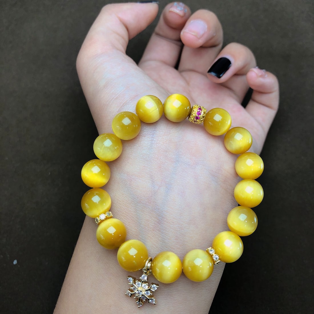 An Exquisite Crystal Bracelets - 2