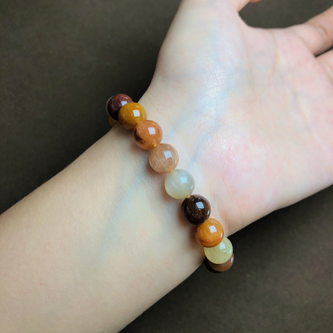 An Exquisite Crystal Bracelets - 5